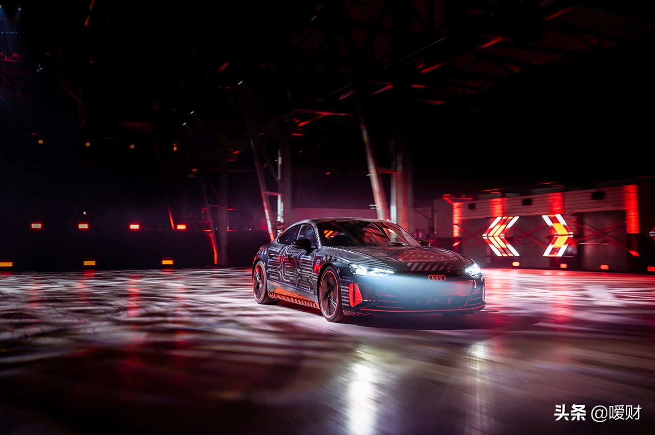 2022年奥迪电动车 e-tron gt评测