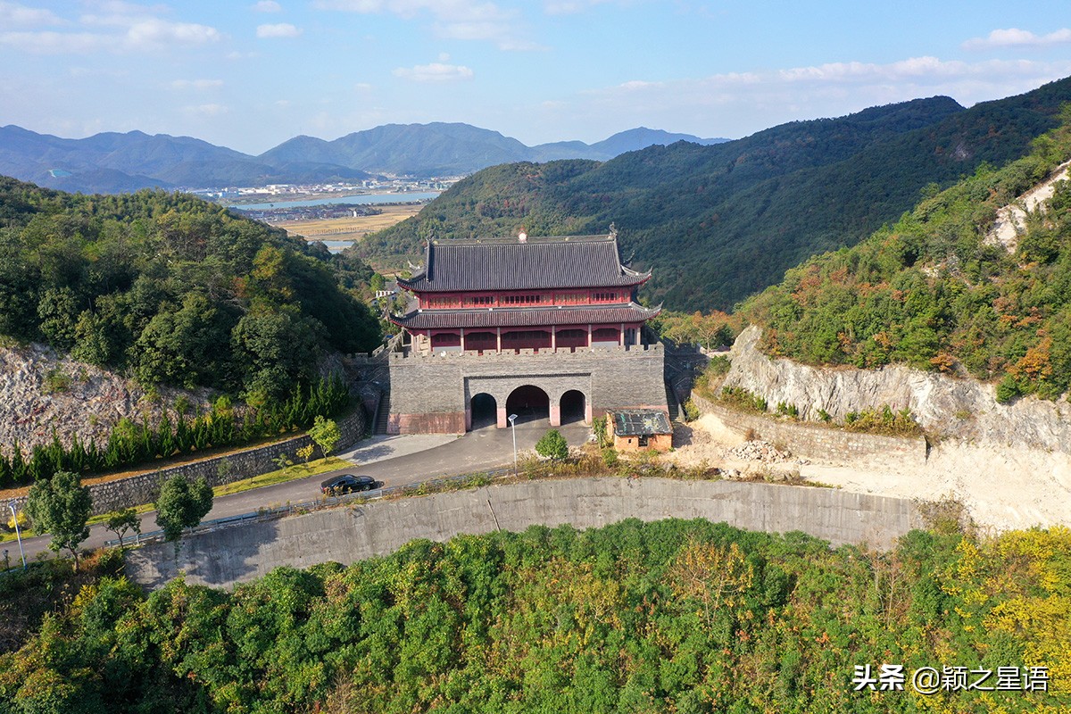 绍兴上虞东山，谢安东山再起之地，淝水之战留功名