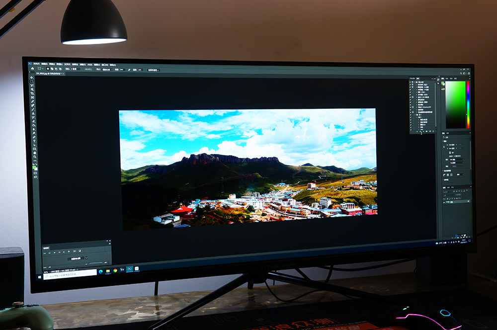 娛樂，還是大屏爽！泰坦軍團P40UG顯示器體驗