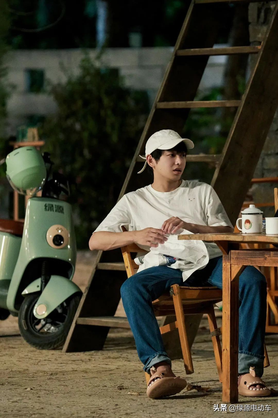 上头！绿源INNO9参加了一场蘑菇屋囍宴