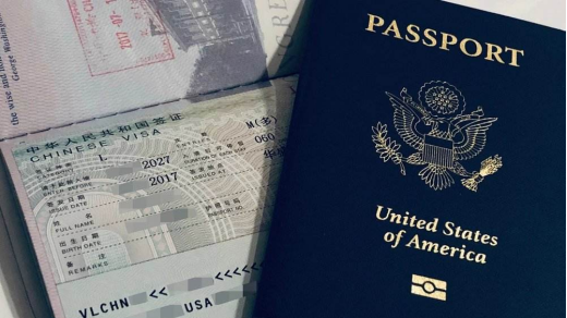申请美国签证在美国有亲属需要和签证官说吗？有亲属会查到吗？