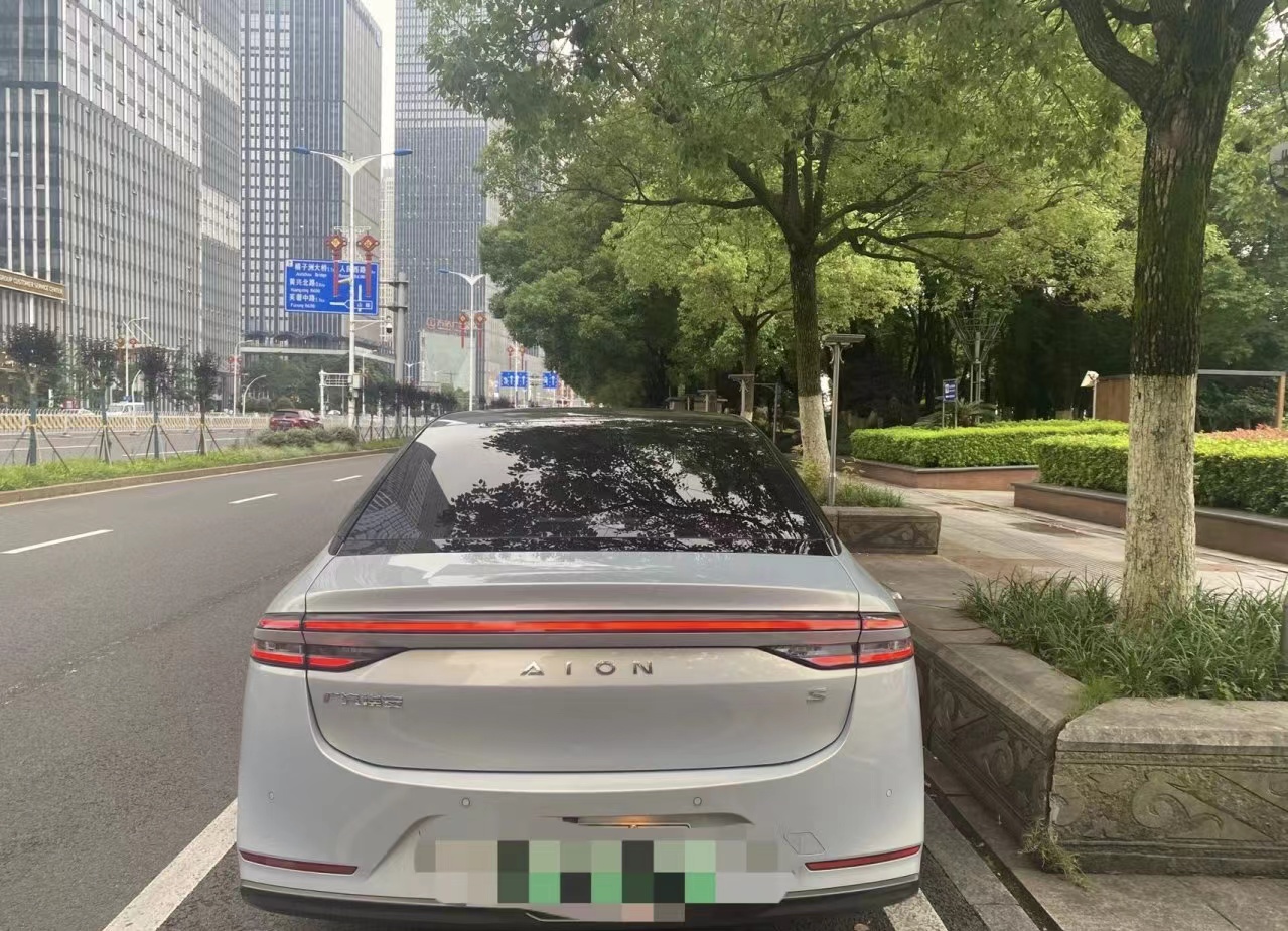 浅尝一下AION S Plus，还不错