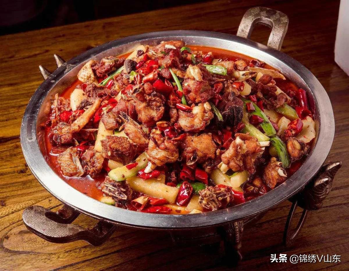 年夜饭12道硬菜，用料制作简单，寓意虎年万事如意，美味又好吃