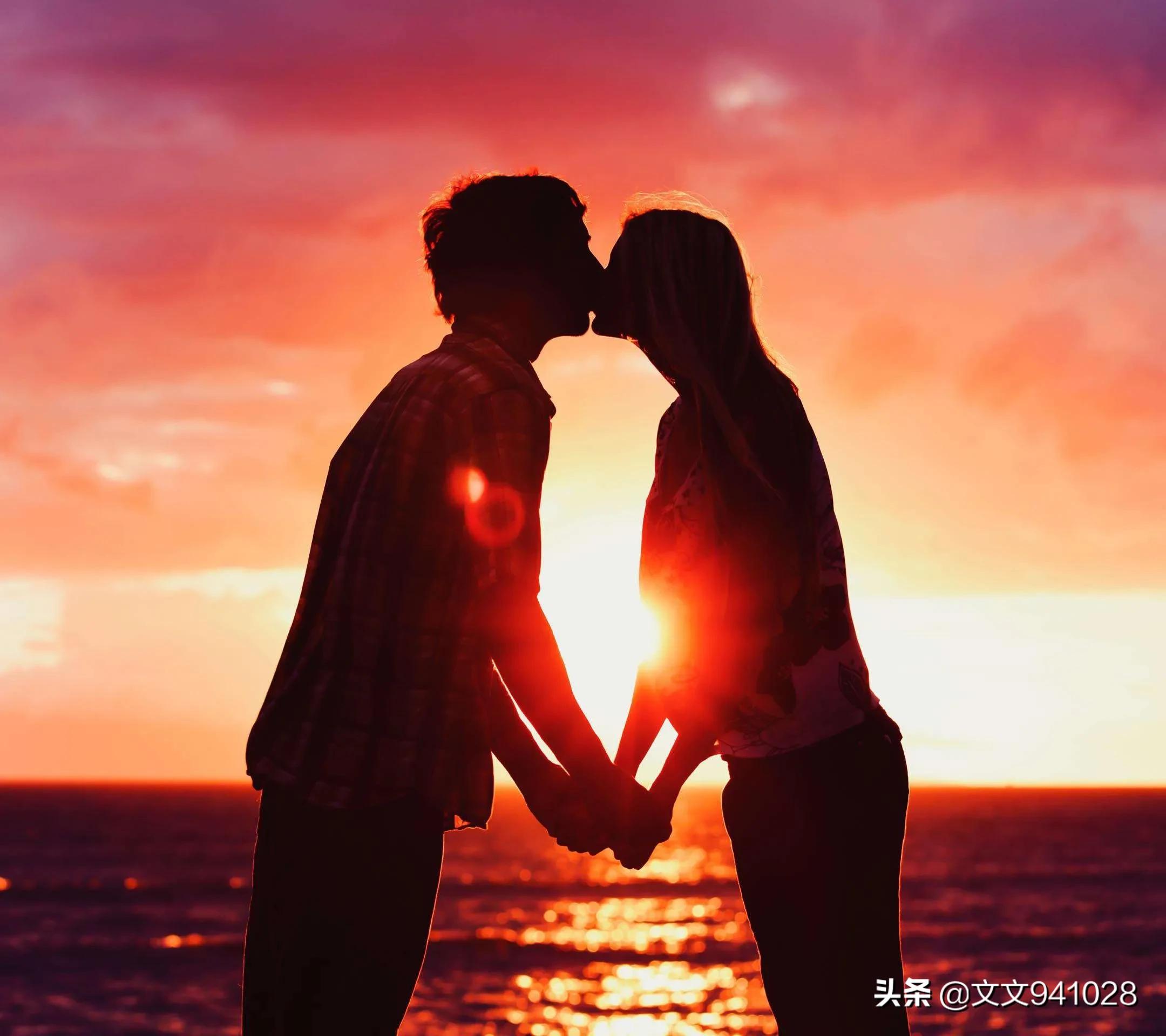 爱情故事短篇感人(爱情故事短篇感人500字)_友友