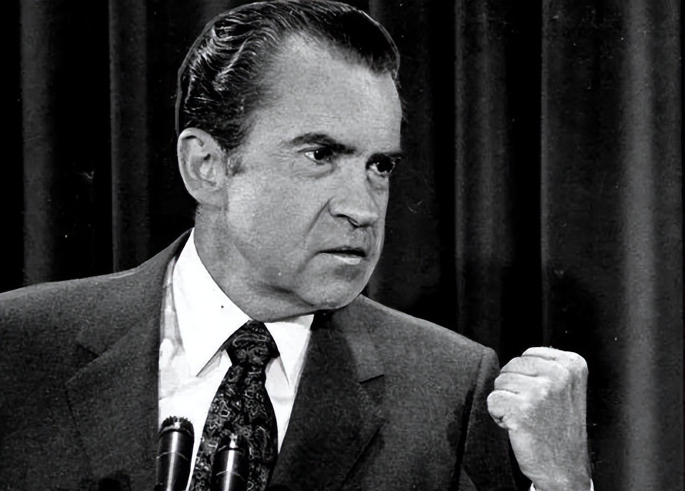 尼克松(1994年尼克松去世,临死前后悔与中国亲近:我可能创造了一个怪