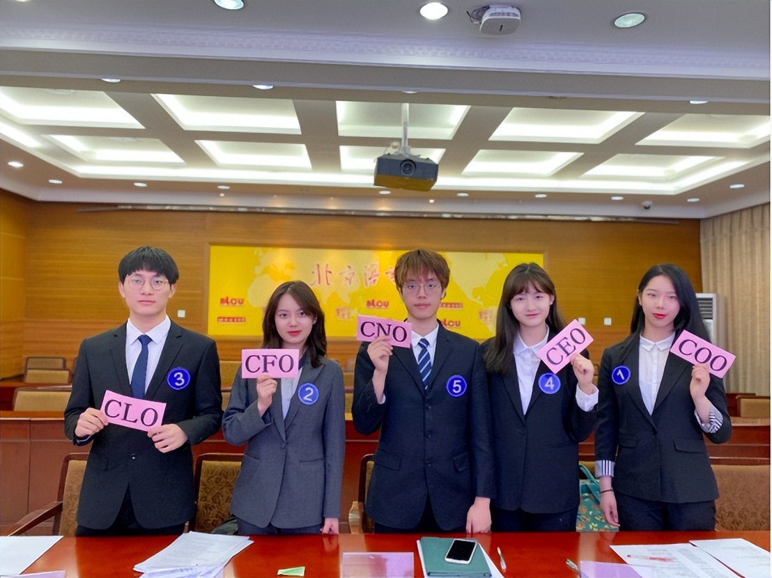 “语”你一起，共赴未来！北京语言大学：在这里，会五洲好友，看大千世界！