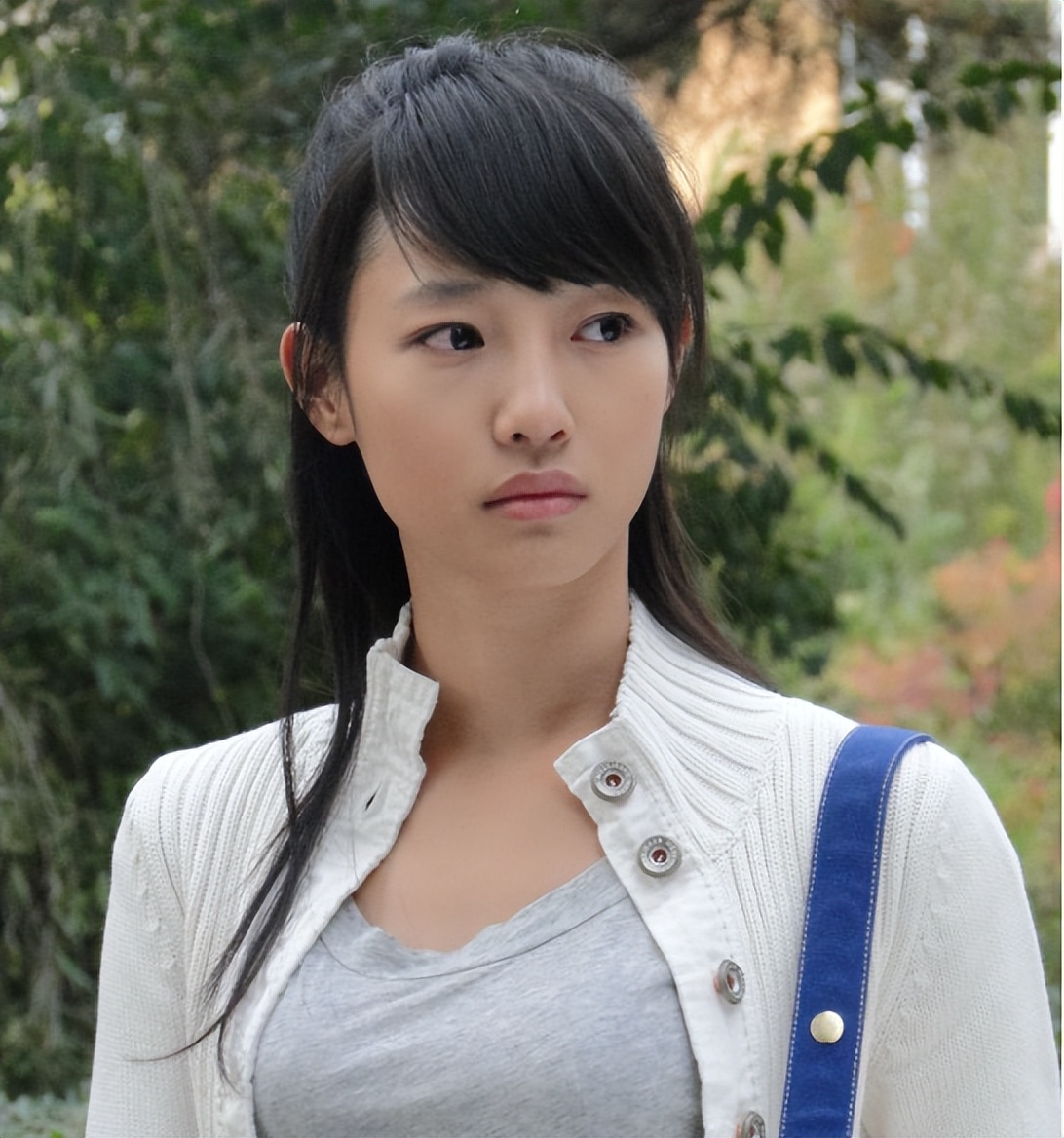 没想到,甩不掉流量咖标签的肖战,就这样被白百何实力"带飞"了