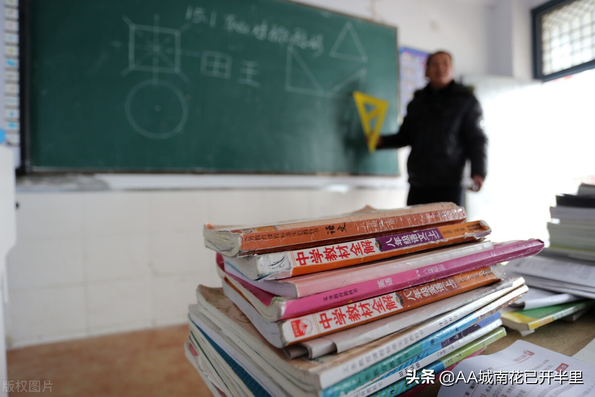 你是哪年跨过高考的独木桥，网友：02年江苏高考，现中学教师一枚