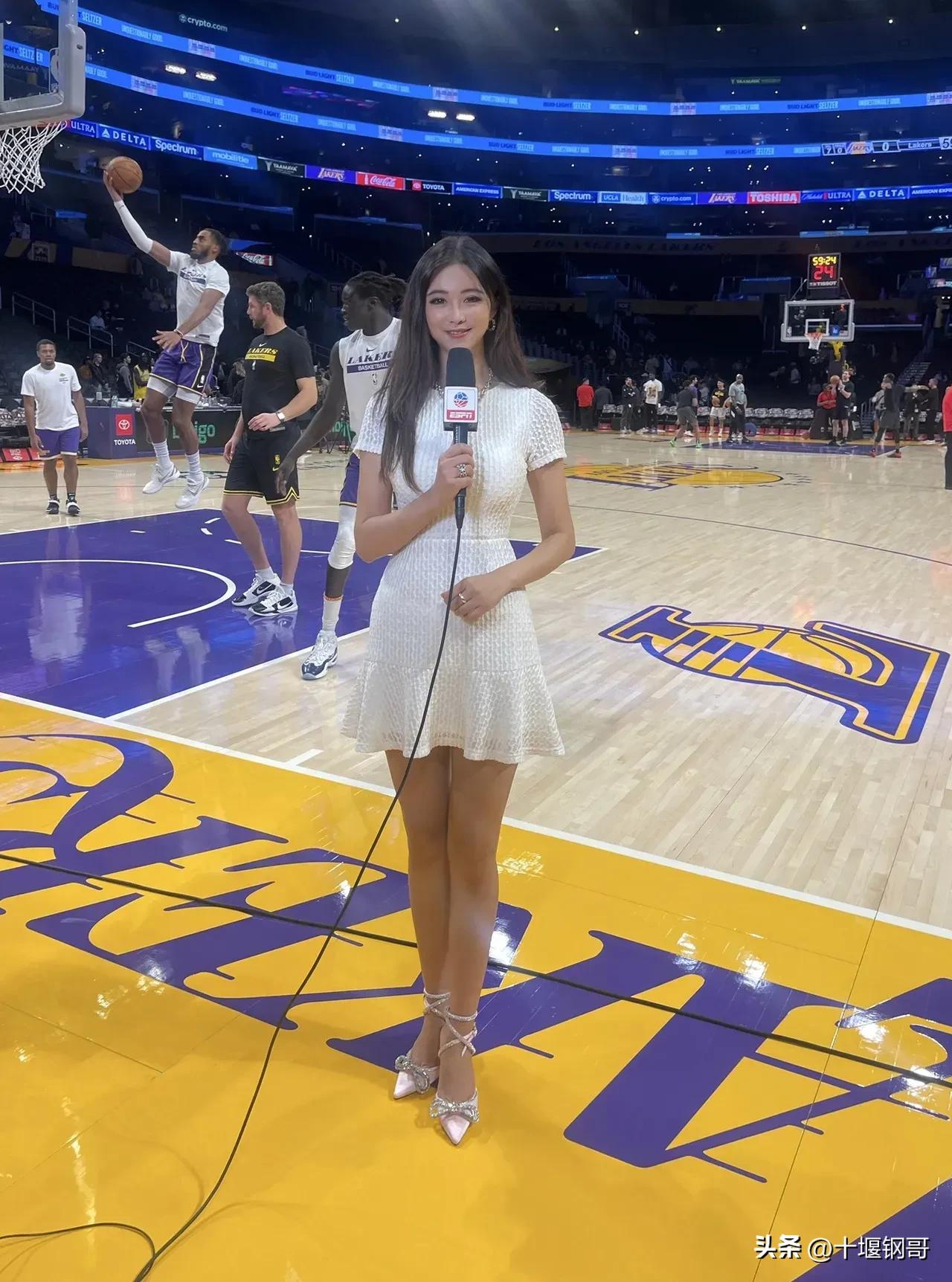 卡戴珊为什么被称为nba（篮球女神周玲安为啥叫中国卡戴珊？凭什么她是NBA最美篮球记者？）