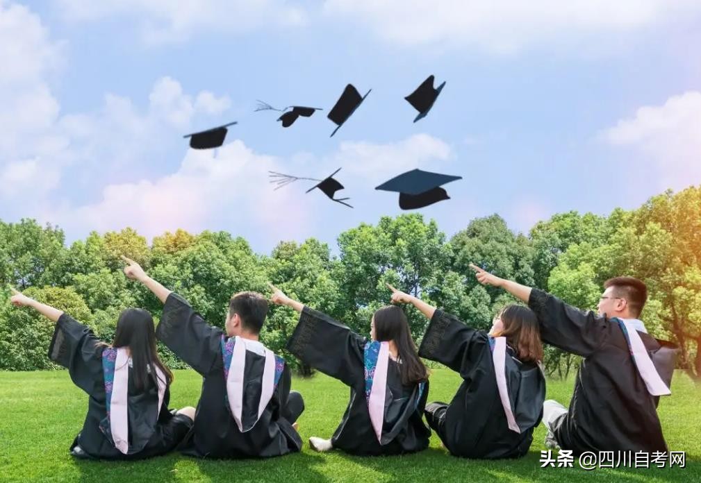 成人高考新生入学还有考试吗？上课形式有哪些？