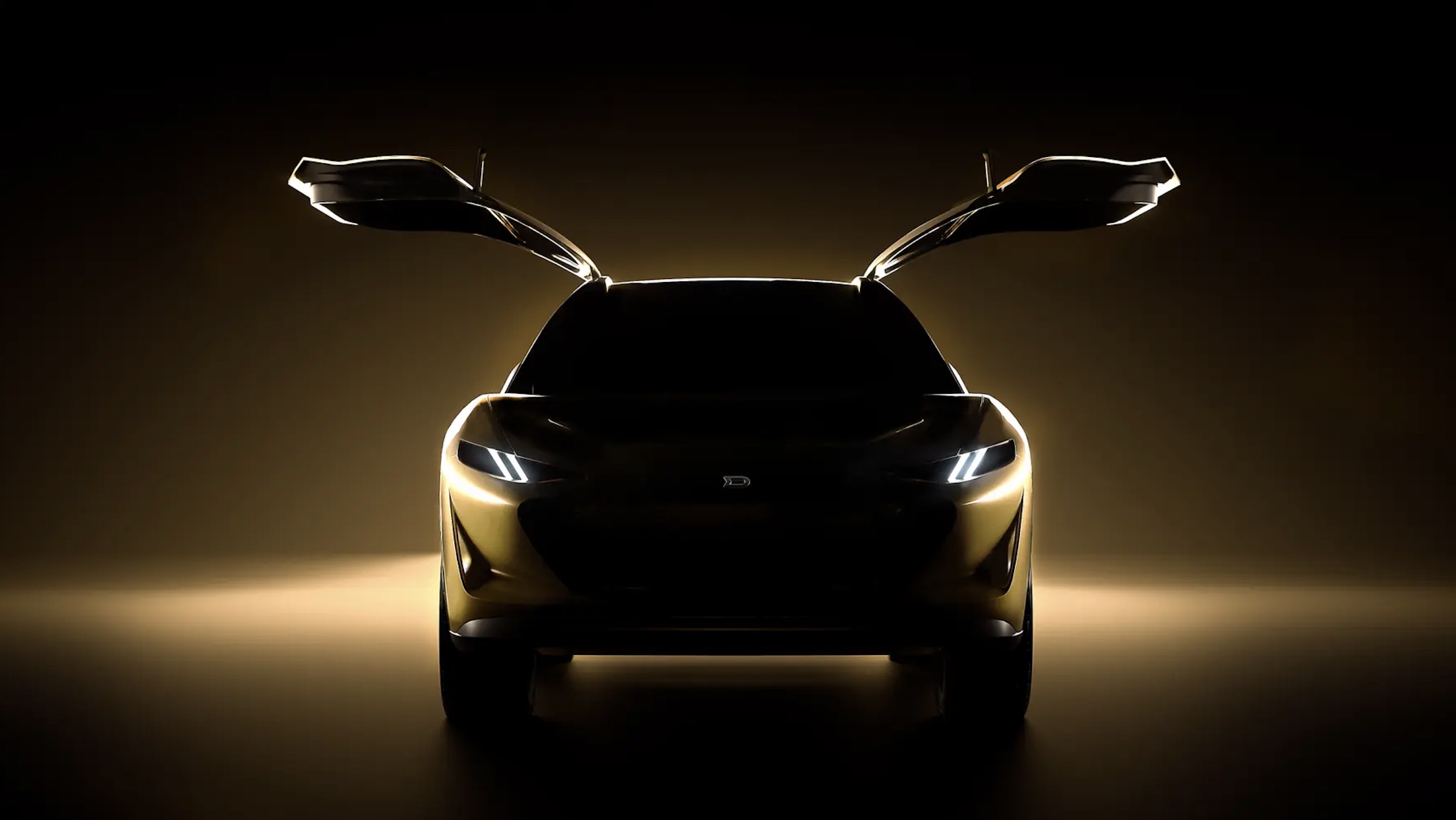 2000马力、鸥翼门、电动SUV，特斯拉也是弟弟