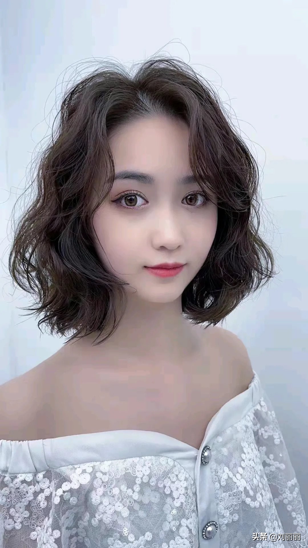 都是卷烫发别错过,很洋气