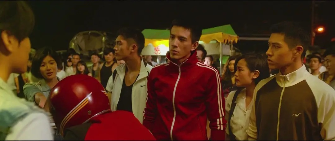 18年后重新看《斗鱼》才发现，青春期的伤痛与决定会影响一辈子