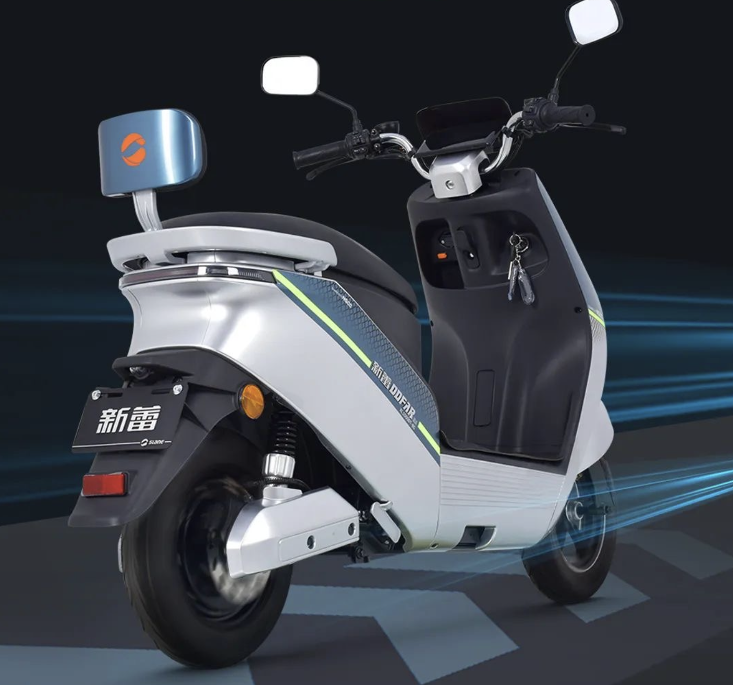 新蕾推出v速电动车,搭载了8级增程系统,最大续航256公里