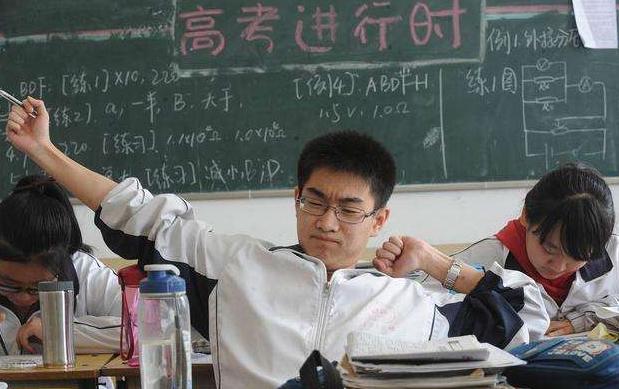 山东这4所大学毕业证分文不值，已被官媒全面点名，家长需要谨慎