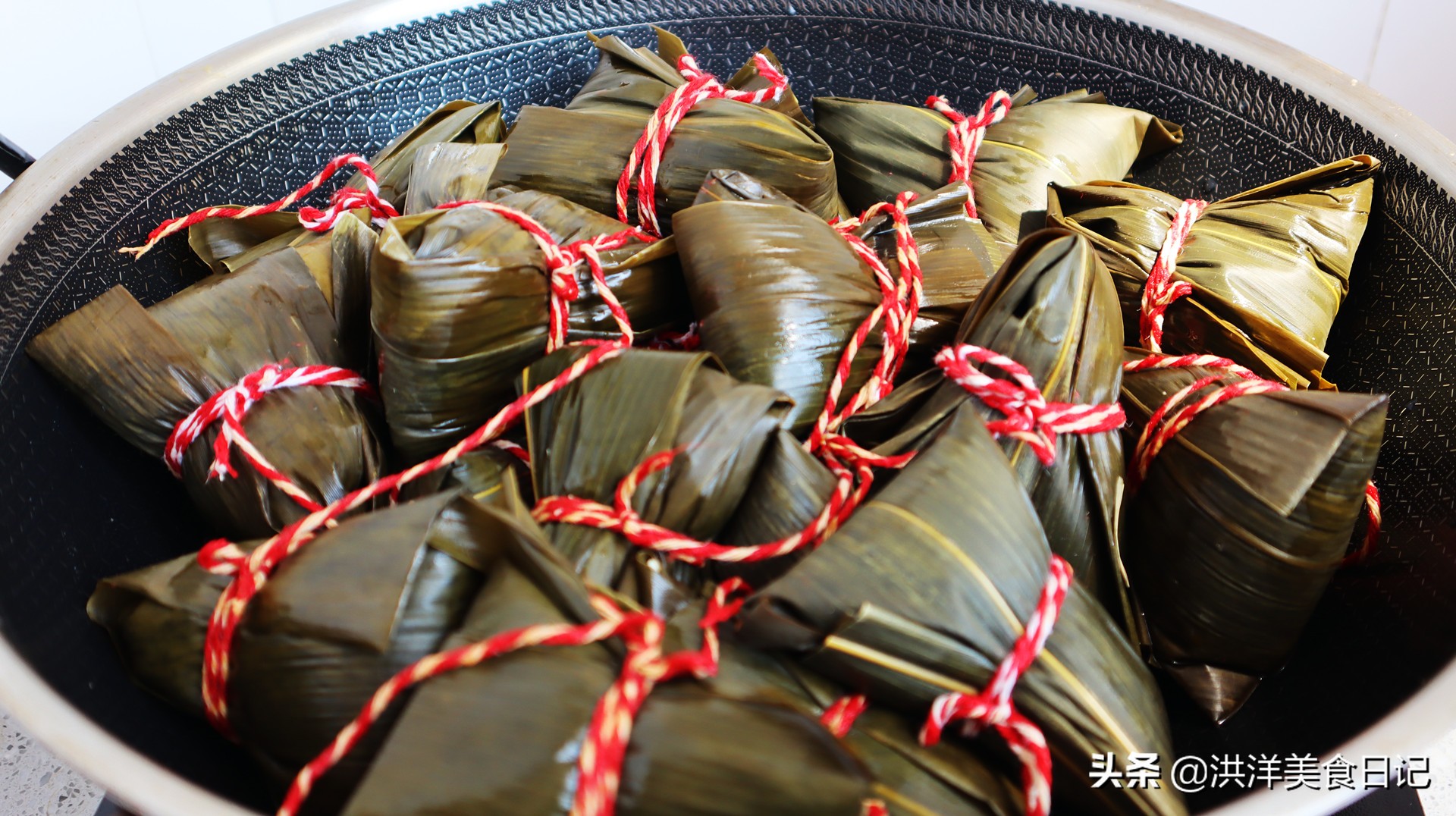 想要肉粽子好吃，2拌2腌很重要，洪洋详细讲解，咸香软糯特好吃