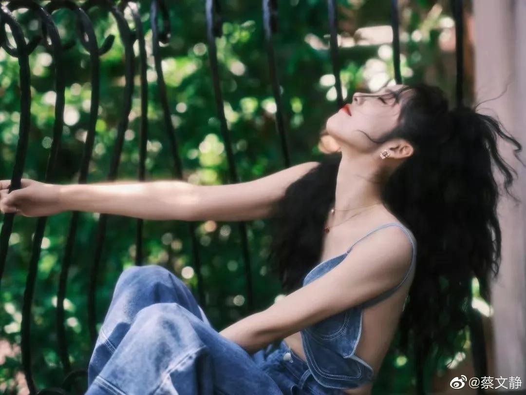 高圆圆、古力娜扎、蔡文静美图大赏，微微一笑很倾城