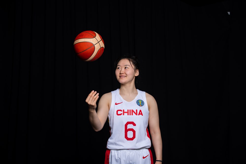 中国有没有进过世界杯8强(热血沸腾,中国女篮95-60大胜波多黎各,昂首