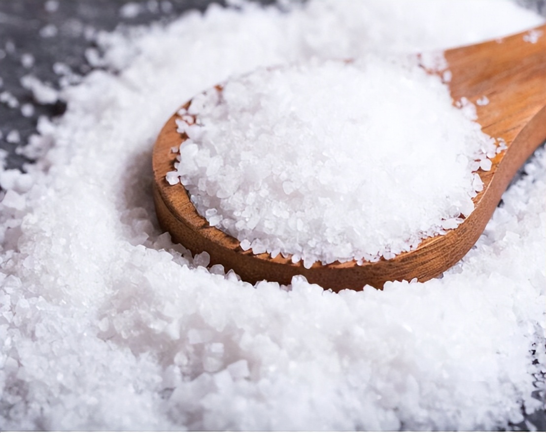 “少吃鹽”才是健康的生活方式？ 3類人不能少吃，還要多吃？