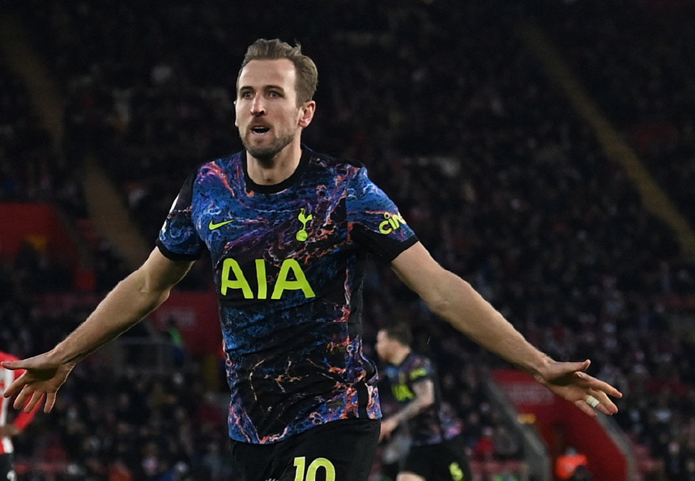 升至历史射手榜第7(2-0!热刺距欧冠区3分!178球!