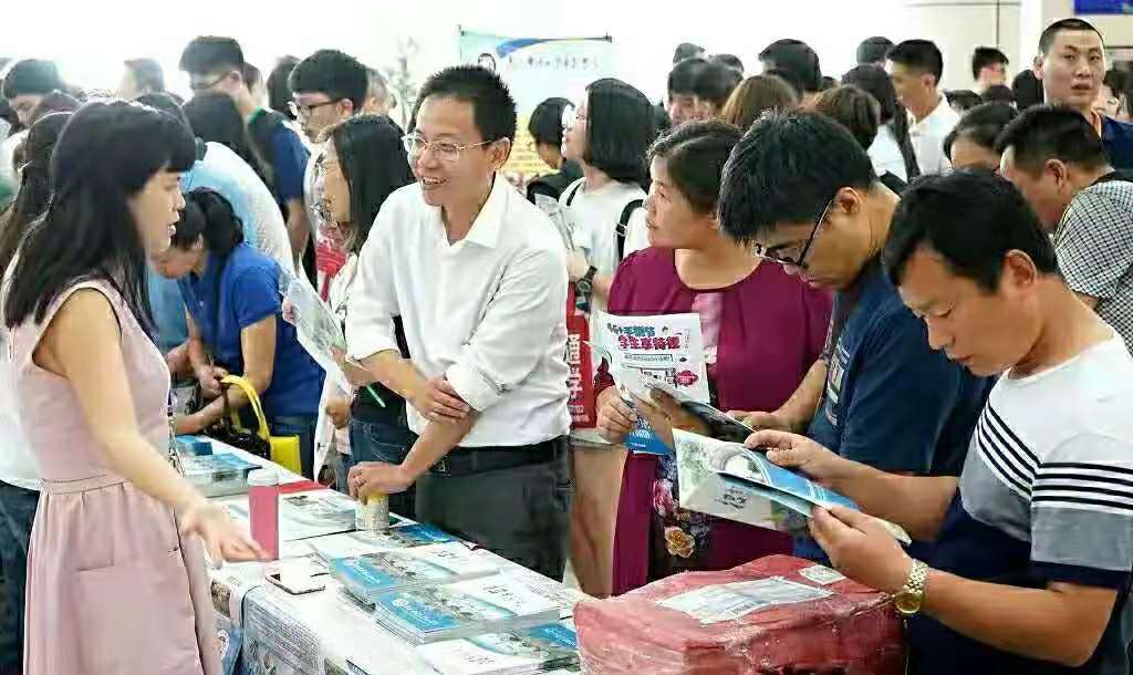 北京“口碑”很好的4所大学，录取分数中等，合适将来捡漏