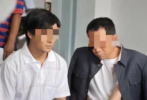 30年前我妈出轨，我爸带着我和弟弟讨生活，孤独一辈子也没有再婚