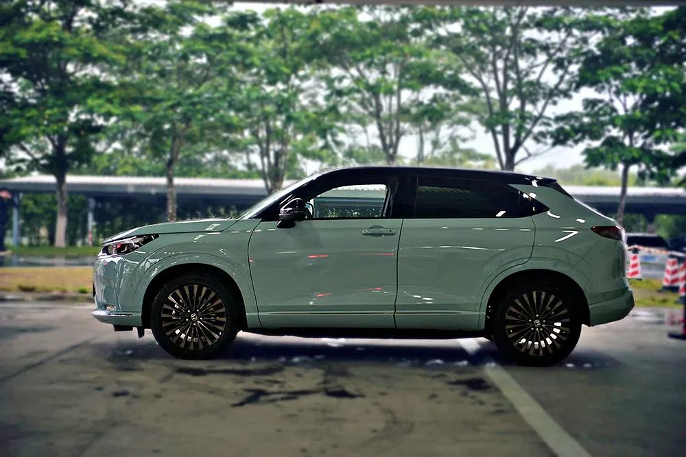 17.5万元起，配超大屏，续航510km，本田e:NP1 极湃1正式上市