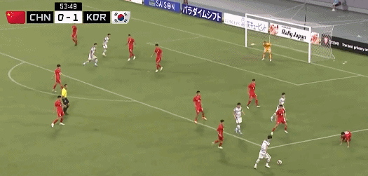 国足三十九分几秒进的乌龙球（回放国足3次丢球！超级乌龙球，防守6人看戏，后防核心被打爆了）