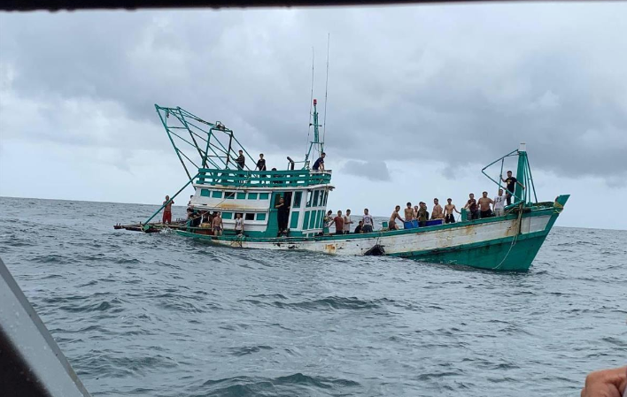 盘点近日热门事件(6名中国人诱骗同胞偷渡去柬埔寨，涉嫌人口贩卖，船失事11人死亡)