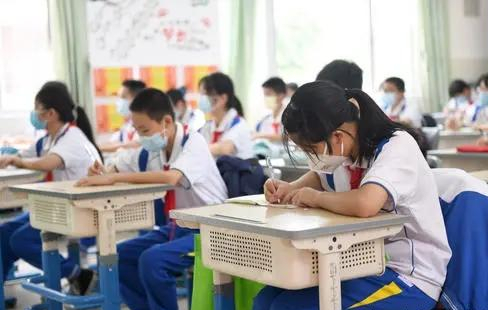 各地寒假放假时间确定，高中生寒假如何提分？对此老师有话说