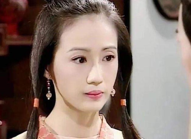 1:台湾女演员桑妮,颜值巅峰时选择出家当尼姑,为了父母又选择还俗