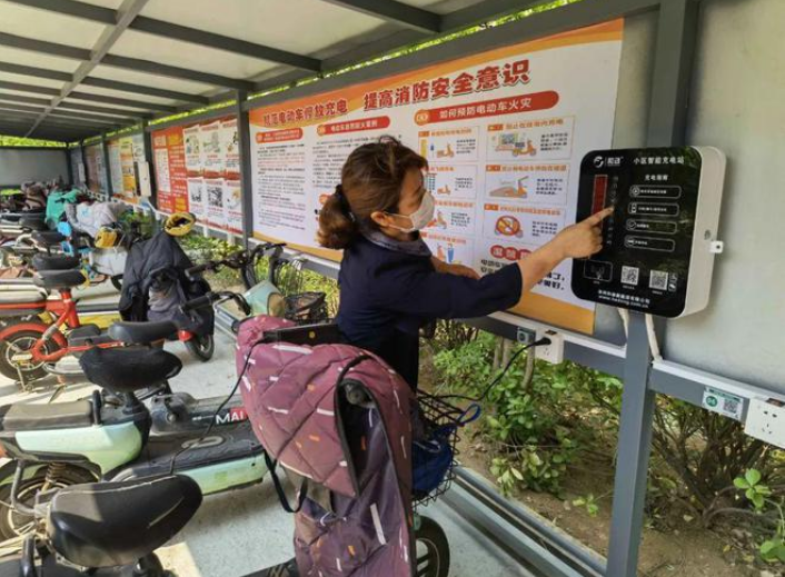 电动汽车-电动车几个小时充满电（电动汽车充一次电多少钱）