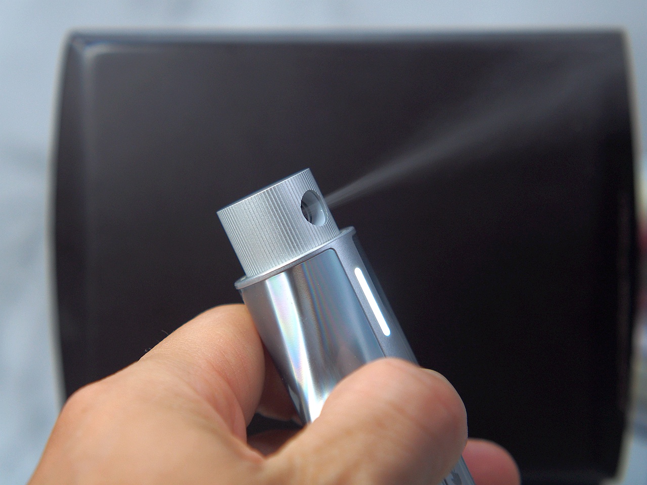 每天嗓子不舒服，这个智能电子小物件一秒解决