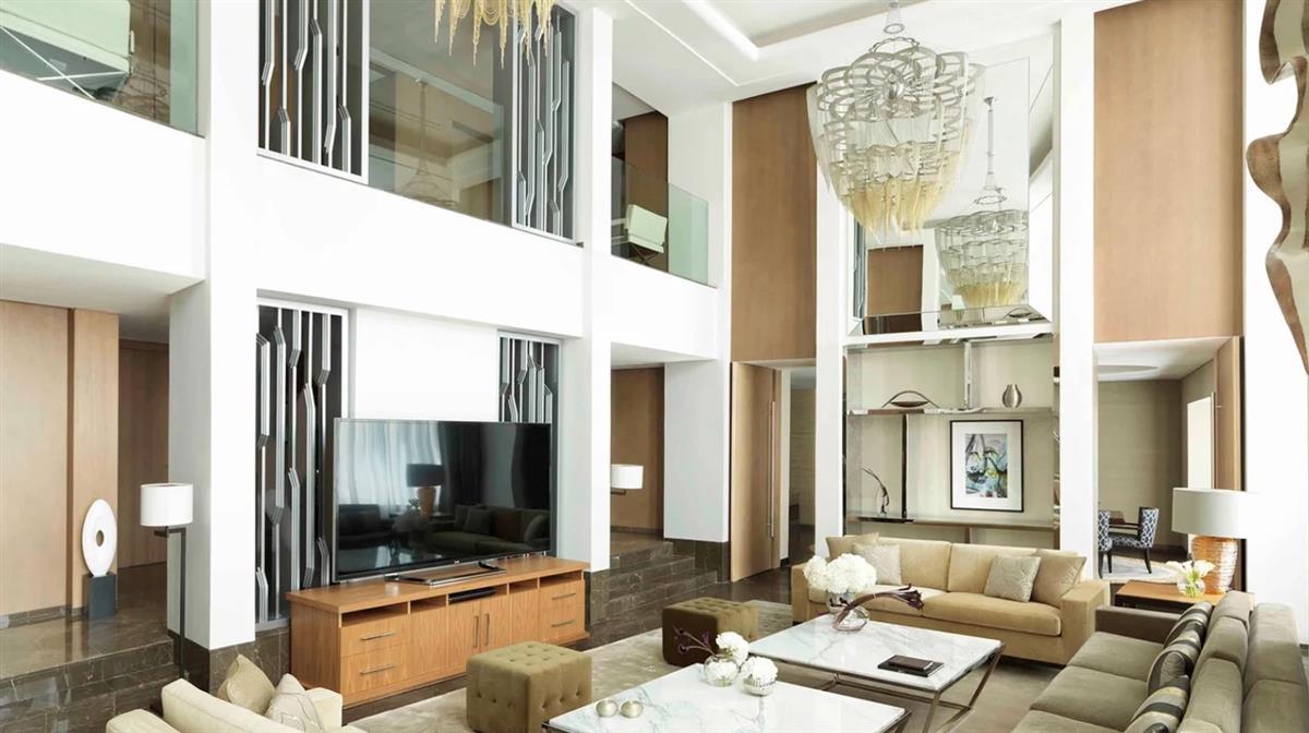 C罗在沙特的临时住处曝光：四季酒店两层国王套房，共17个房间，月租金超28万欧元