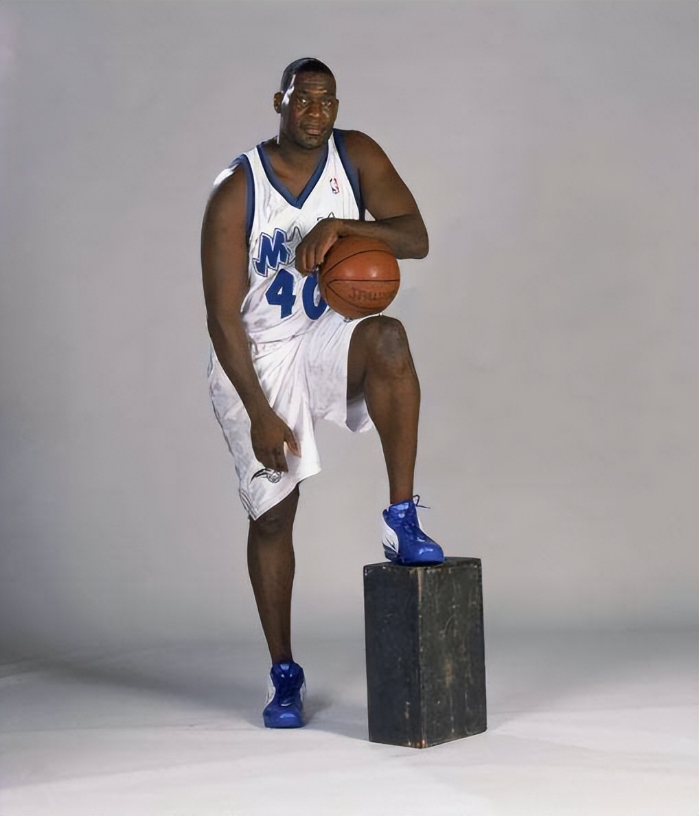 坎普(nba365天365星——坎普)_篮球新闻 - 黑白体育