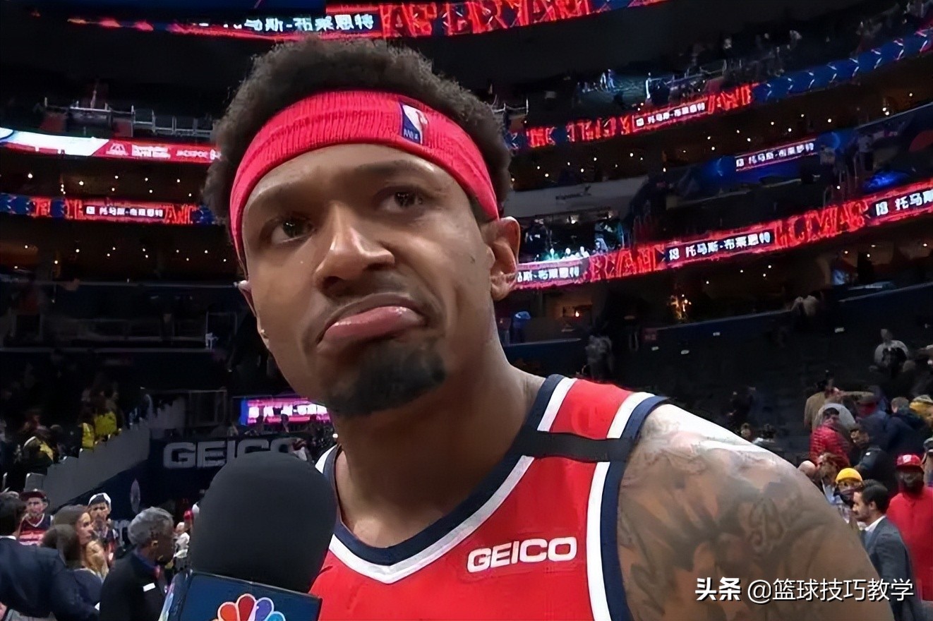 nba为什么不和球员签合同(炸裂！比尔5年2.51亿合同生效！全联盟唯一的特权球员诞生了)