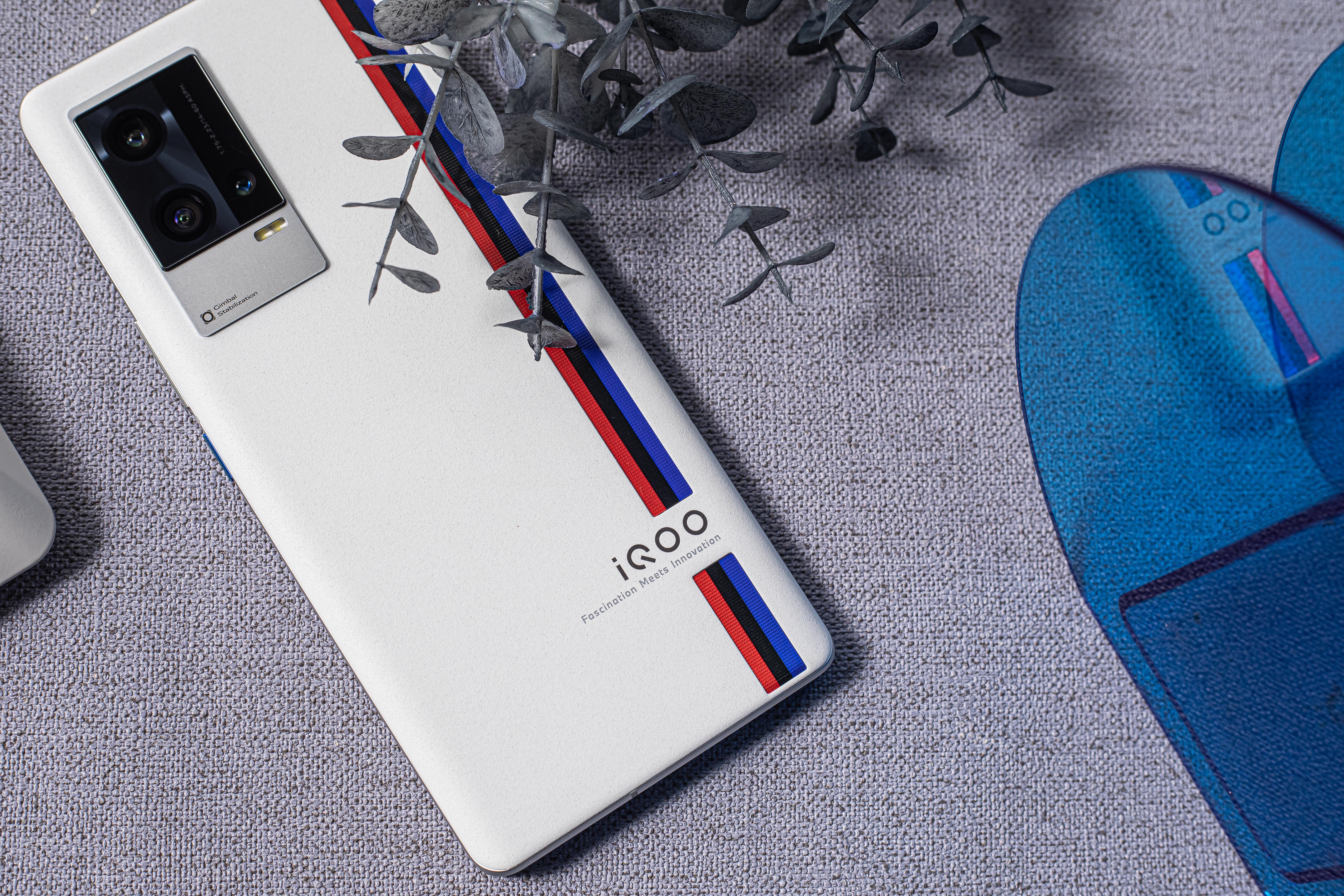 国产高端手机，这三款几乎“零差评”，还比苹果便宜