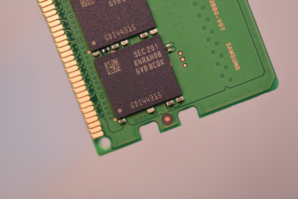 技嘉Z690小雕PRO好板，固态4片，内存6000MHz，12600K实战测试