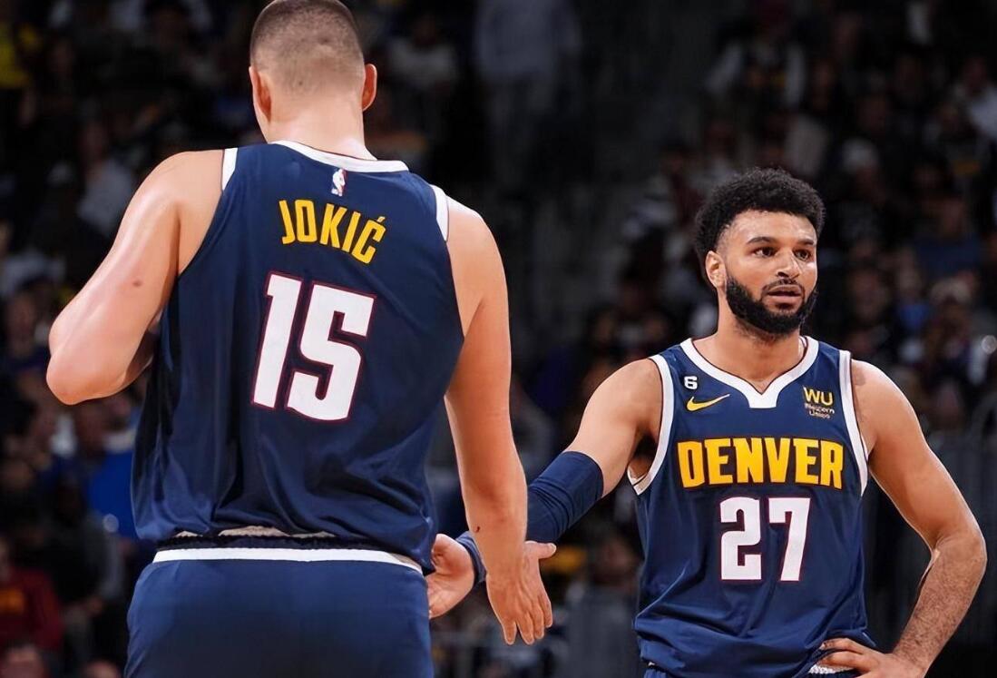 美国篮球比赛的比分是多少（4：1！掘金队史首个NBA总冠军诞生，约基奇28分，小波特16分）