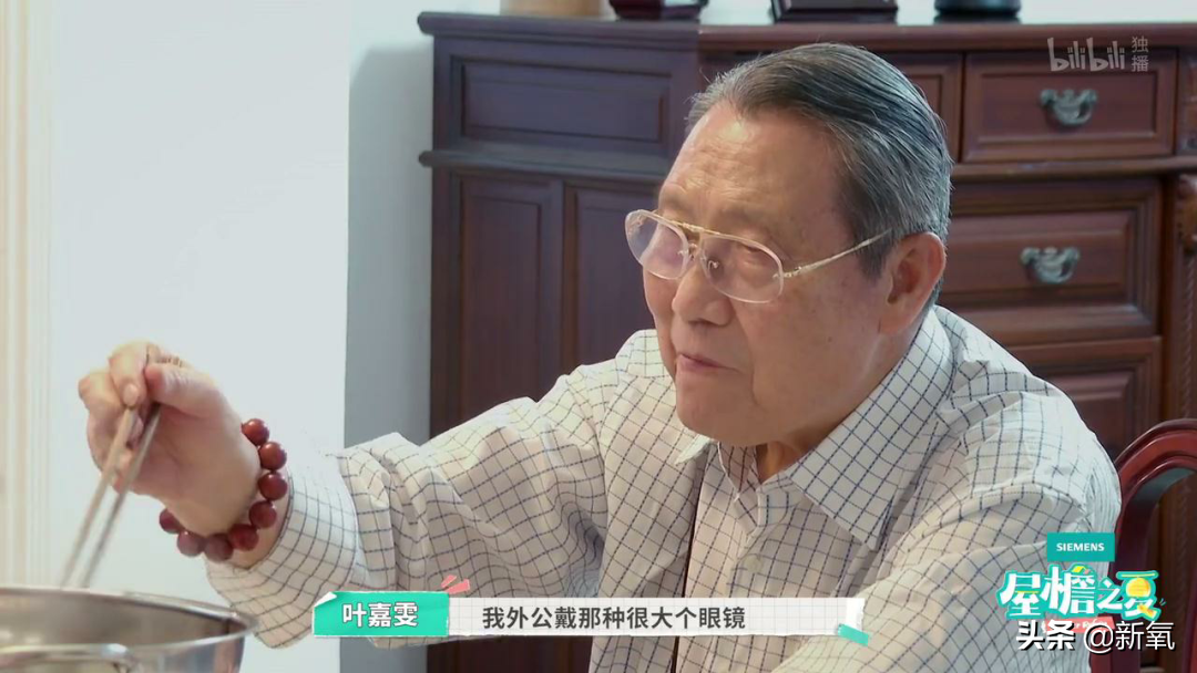 内娱最社恐的一群人凑在一起，反而让节目火了？