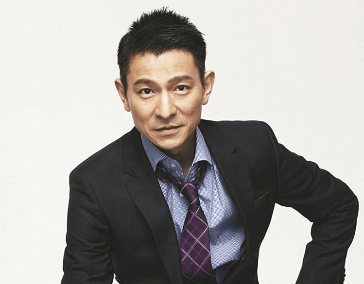 刘德华世界杯歌曲(非洲刘德华——属于德罗巴最好的"称号")