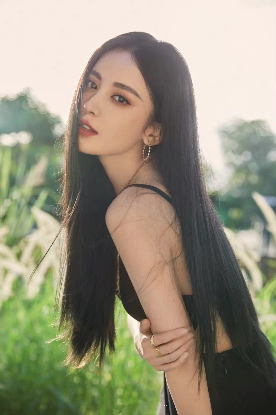 古力娜扎图片(古力娜扎终于大胆一次) - 赤虎壹号