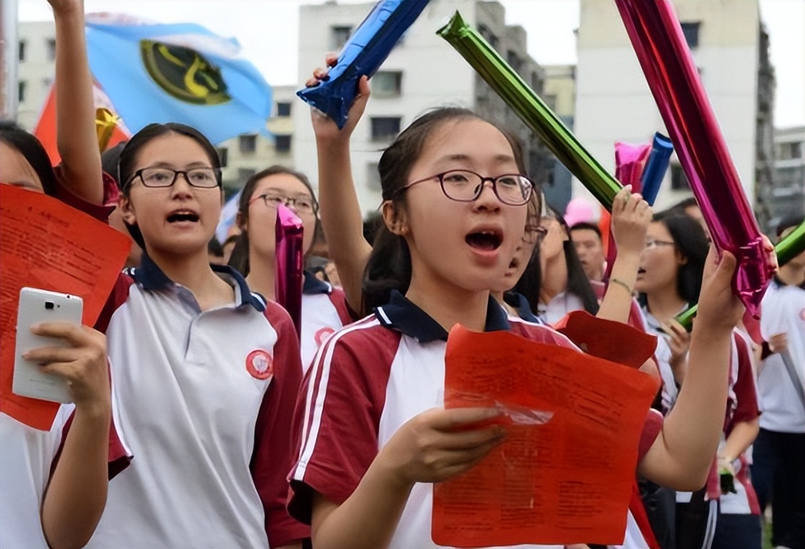 这几所二本院校升级为一本，录取分数线几乎没变，2022考生有福了