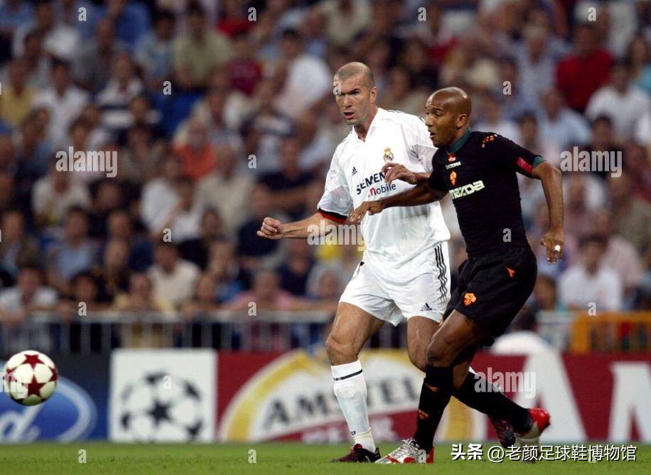 世界杯进球球鞋品牌（法国公鸡赞助过三届世界杯冠军，齐达内坎通纳曾使用球鞋已成传说）