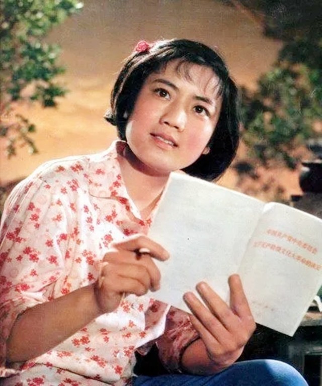 80年代的“北影三朵金花”，现今处境如何？