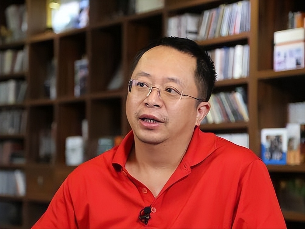 他毕业于斯坦福，花1600万买网站，5年后市值75亿美元，凭啥