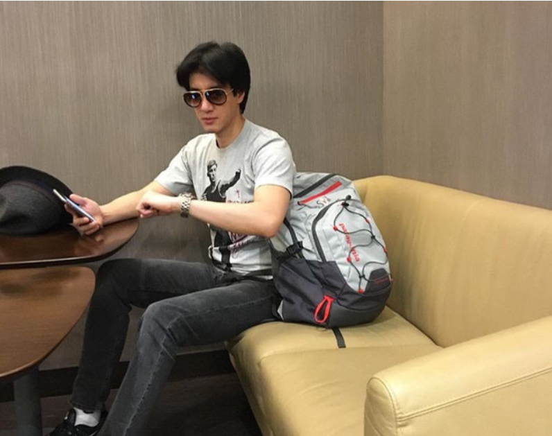 被李靓蕾"搞垮"的王力宏,处境尴尬,演唱会接连遭粉丝声讨-蘑菇号