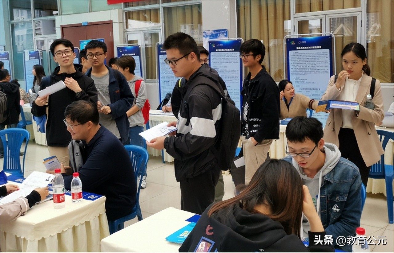 2022年华为最青睐的55所高校，3所四非院校上榜，深大也在其中？