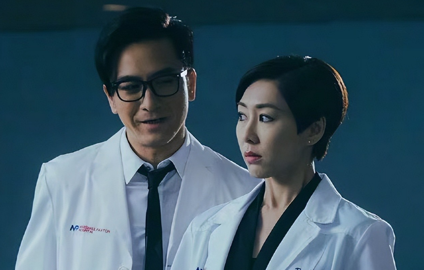 《白色强人2》今晚开播，三视帝两视后坐镇，真正的港剧王牌来了