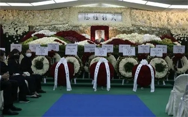 李国宝：香港十大名门望族之一，恒基兆业创始人。